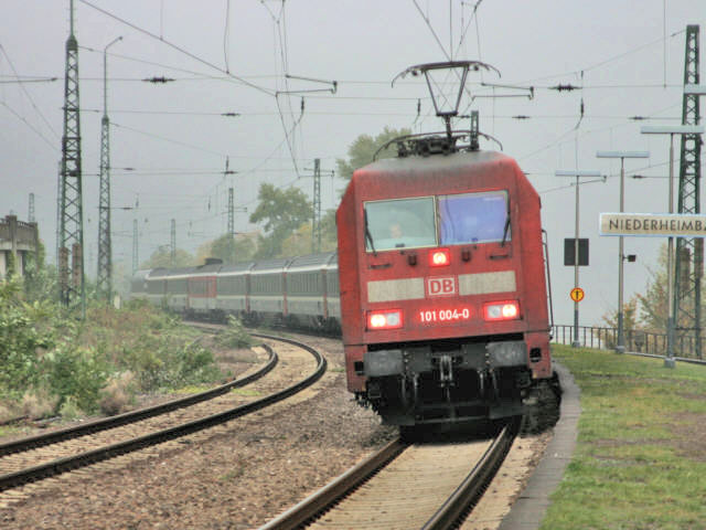 101 im Bhf Niederheimbach am Rhein