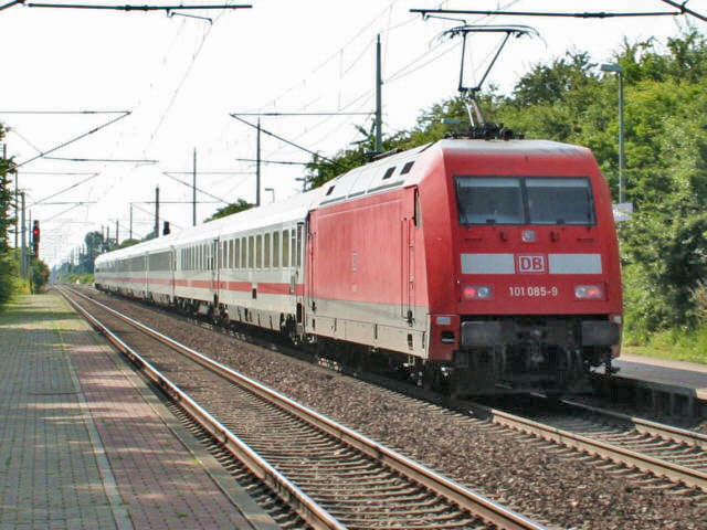 101 im Hp Magdeburg-Wellen