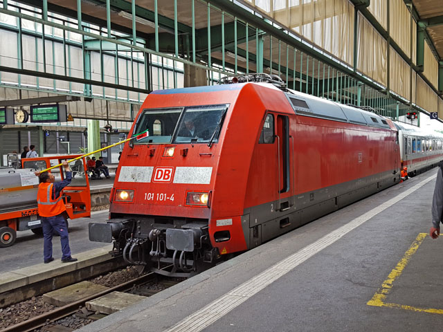 101  im Hbf Stuttgart 