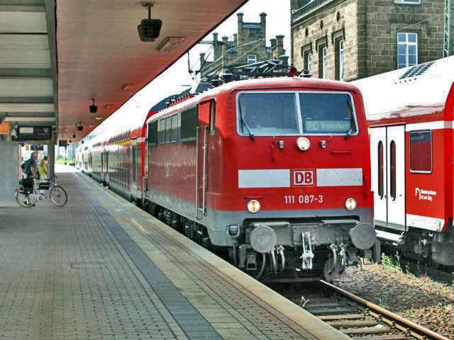 111 �im Bhf Minden