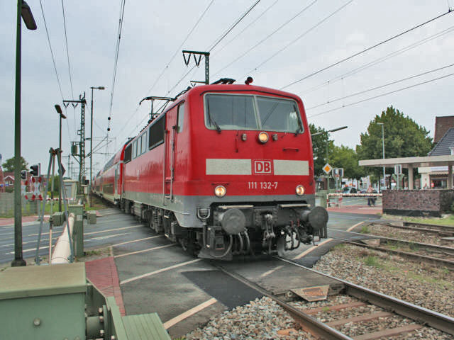 111  im Bhf Leer