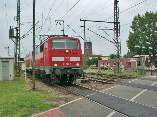111  im Bhf Leer