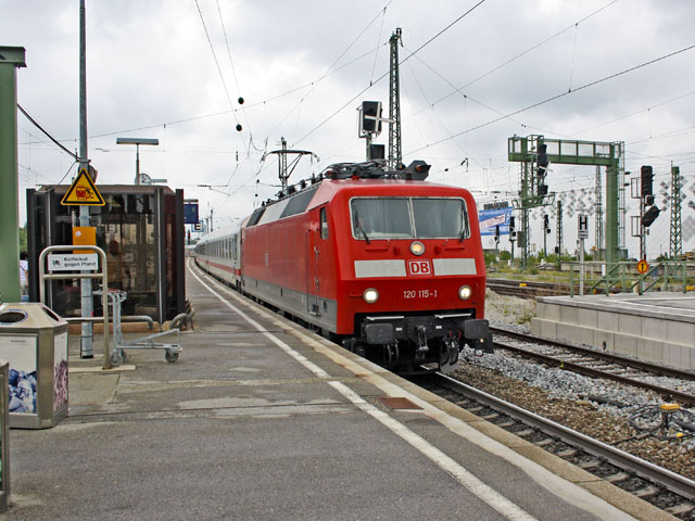 120  im Bhf. M&uuml;nchen-Pasing