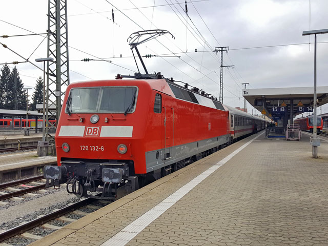 120 im Hbf N&uuml;rnberg