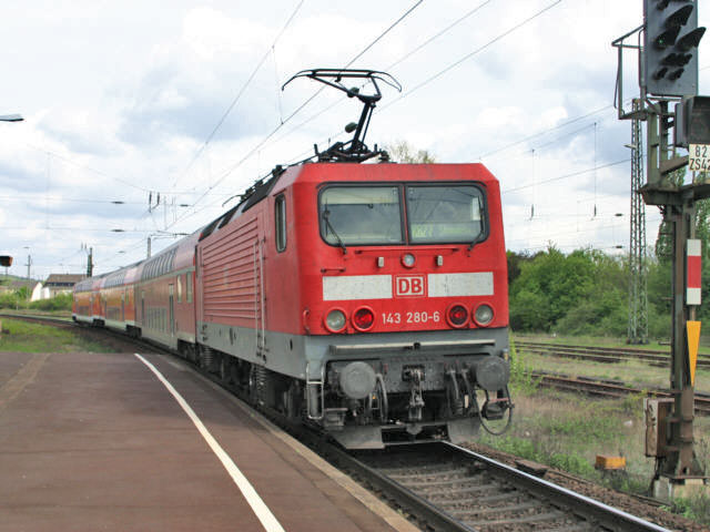 143 im Bf. Troisdorf/Friedrich-Wilhelms-Hütte