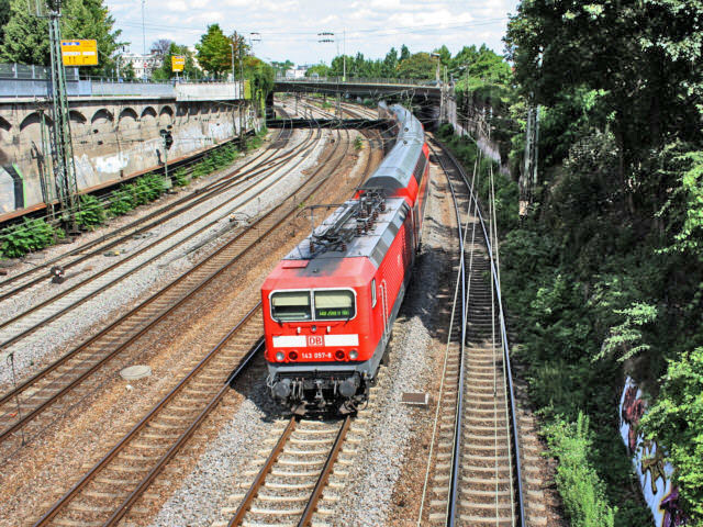 143 s&uuml;dlich des Bhf�s Ludwigsburg