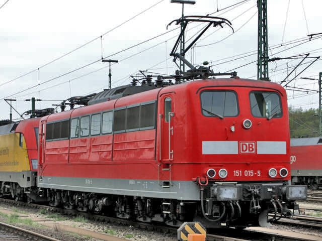 151  im Rangierbahnhof Maschen