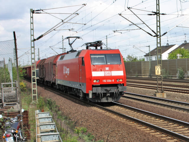 152 im Bhf Troisdorf