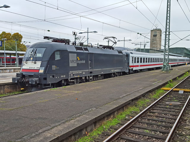 182 �im Hbf Stuttgart 
