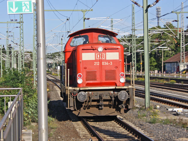 212 �im Bhf Frankfurt/Main-Stadion