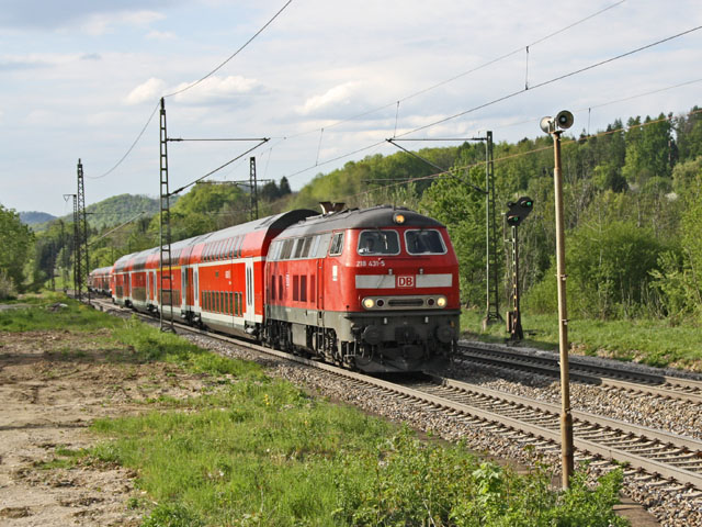 218 im Bhf Gingen (Fils)