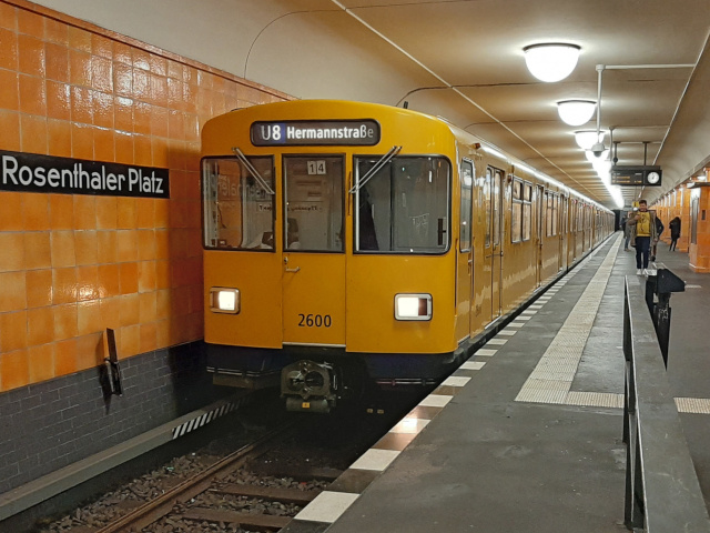 2600 Berlin, U-Bhf Rosenthaler Platz