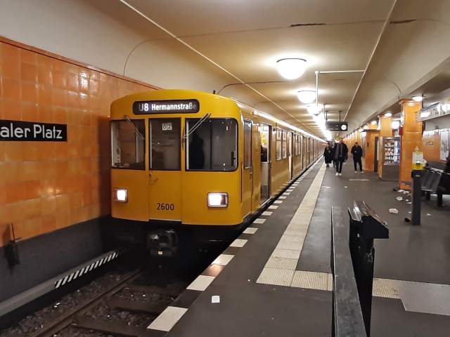 2600 �Berlin, U-Bhf Rosenthaler Platz