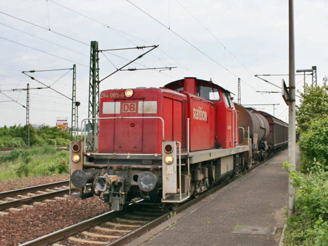 294 im Bhf Groß-Gerau-Dornberg