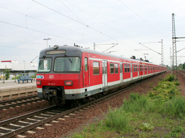420 im Bhf Groß-Gerau-Dornberg