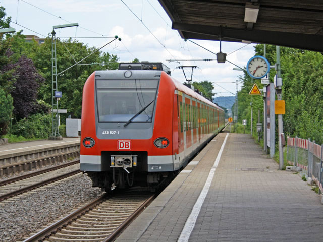 423 im Bhf Schwaikheim