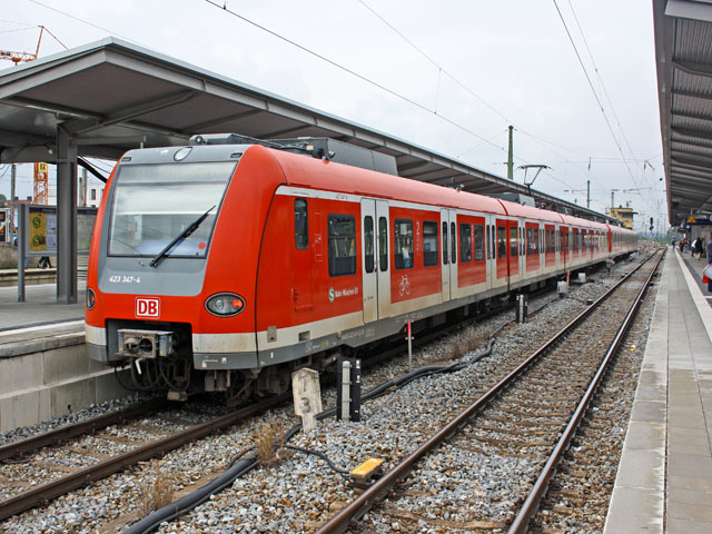 423 �im Bhf. München-Pasing