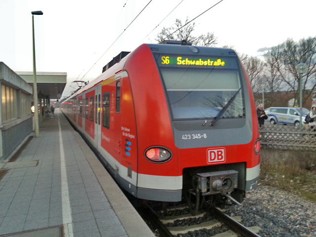 423 �im Bhf Weil der Stadt
