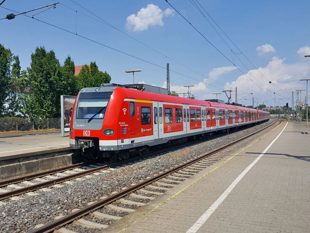 423 �im Bhf Kornwestheim Pbf