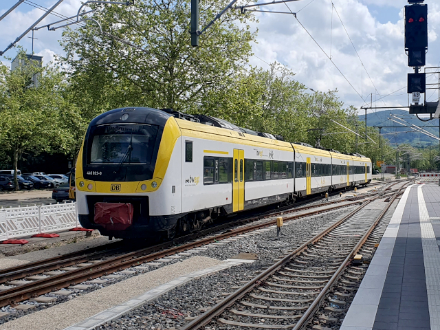 440 im Bhf Metzingen