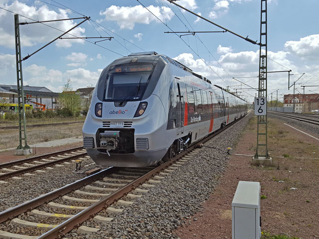 442 im Bhf Merseburg