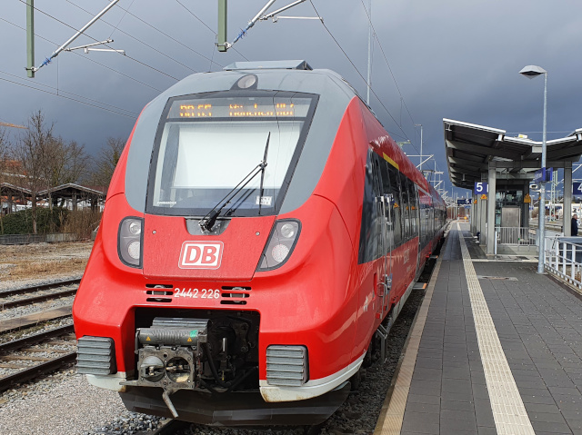 442 �im Bhf Weilheim