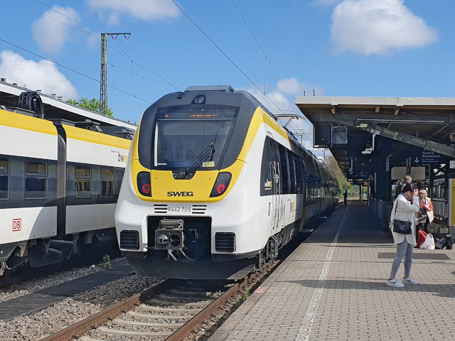 442 im Hbf Freiburg im Breisgau