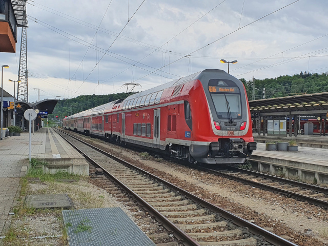 445 �Bhf Treuchtlingen