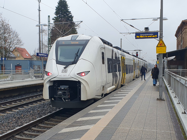 463 im Bhf Heppenheim