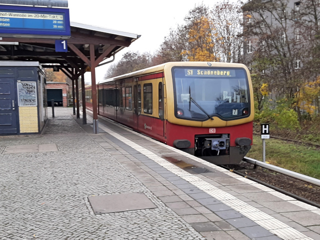 481 Berlin, S-Bhf Yorkstrae (Grogrschenstr.)