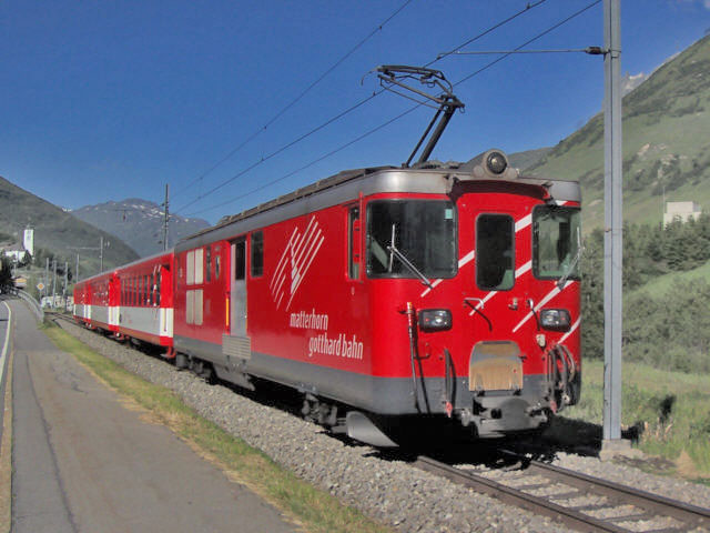 53  zw. Andermatt und Hospental