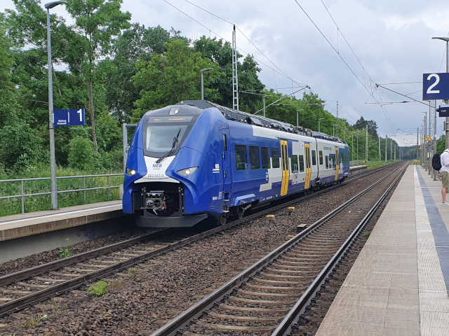 563 im Bhf Britz