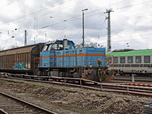 575 im Güterbahnhof Freiburg