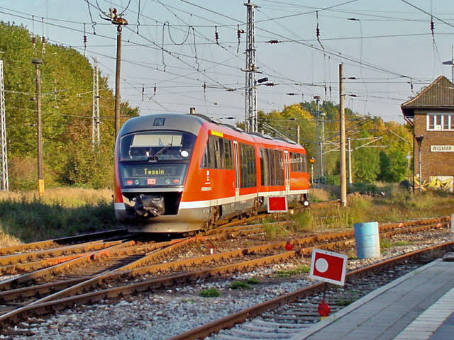 642 �im Bhf Wismar