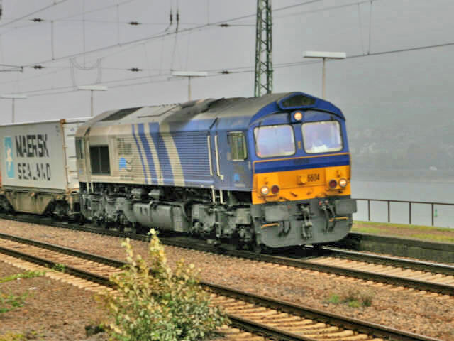 6604 im Bhf Niederheimbach am Rhein