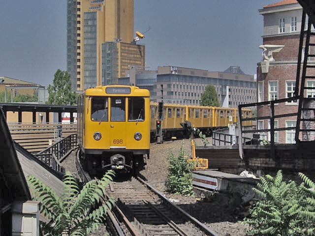 698 Berlin, Bhf Gleisdreieck