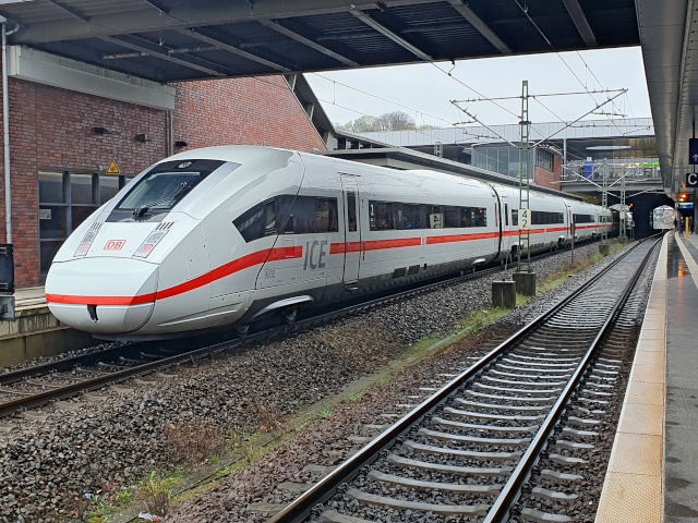 812 �Bhf Berlin-Gesundbrunnen 