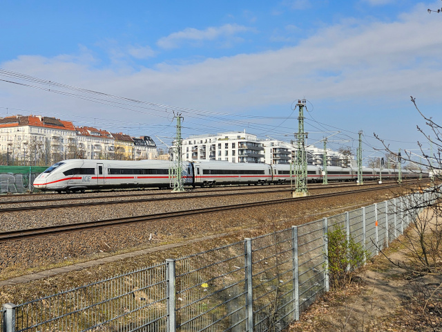 412 Berlin, Monumentenbrcke