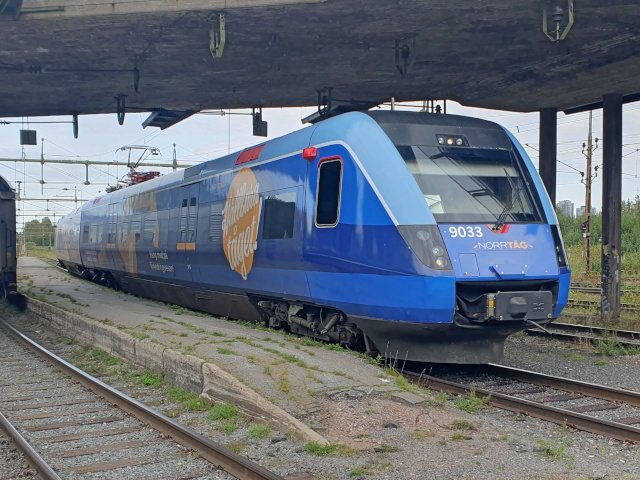 9033 im Bhf Luleå