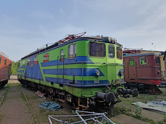965 vor dem Ringlokschuppen Norrköping