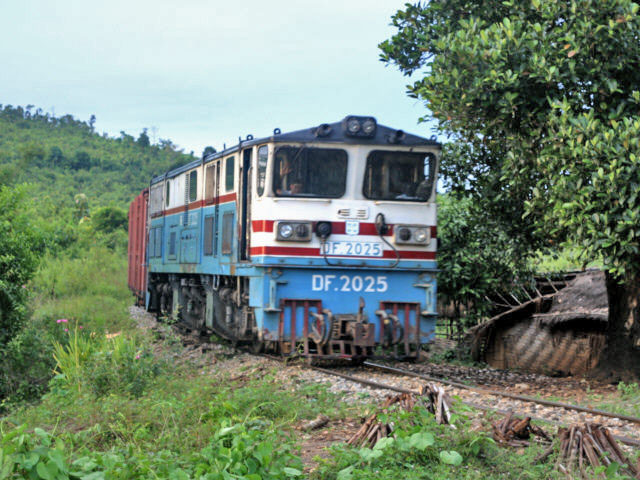 DF.2025  zwischen Kyankme und Pyin Oo Lwin