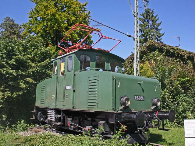 E69 vor dem Bhf Murnau