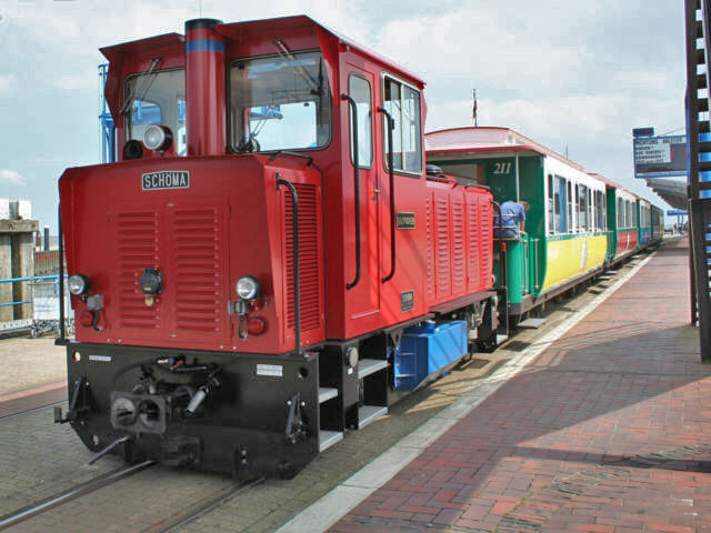 --- im Bhf Borkum Mole