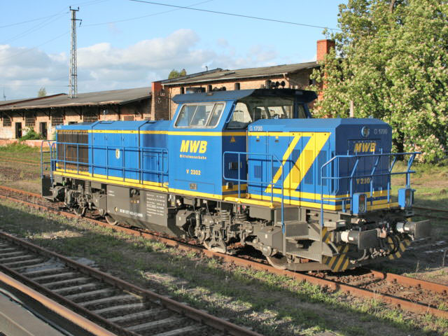 V2302  im Bhf Prenzlau