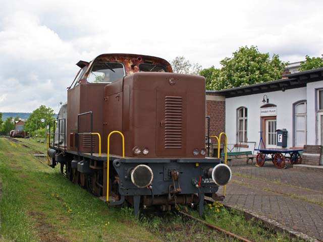 V2 �im Bhf Wiesbaden-Dotzheim