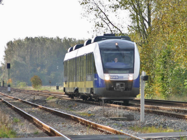 VT 628 zwischen Salzengroden und Mariensiel